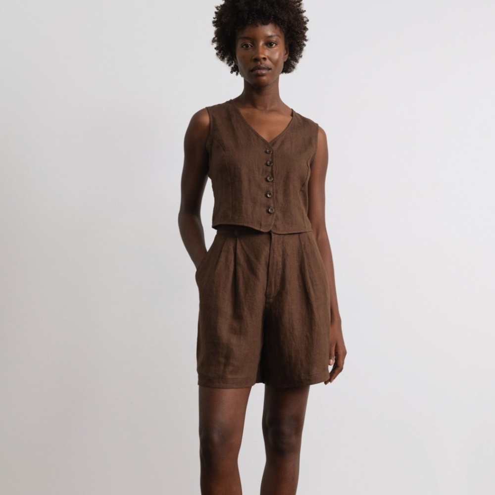 Ozma of California PFEIFFER SHORT (Laundered Linen) Manzanita M NIB